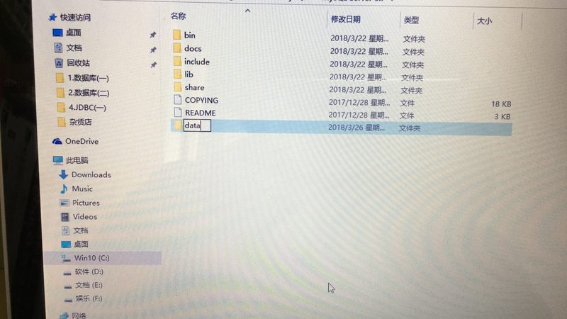 深圳住家保姆带小孩费用：揭秘费用构成与合理预算